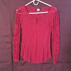 Venus Crochet Long Sleeve Top